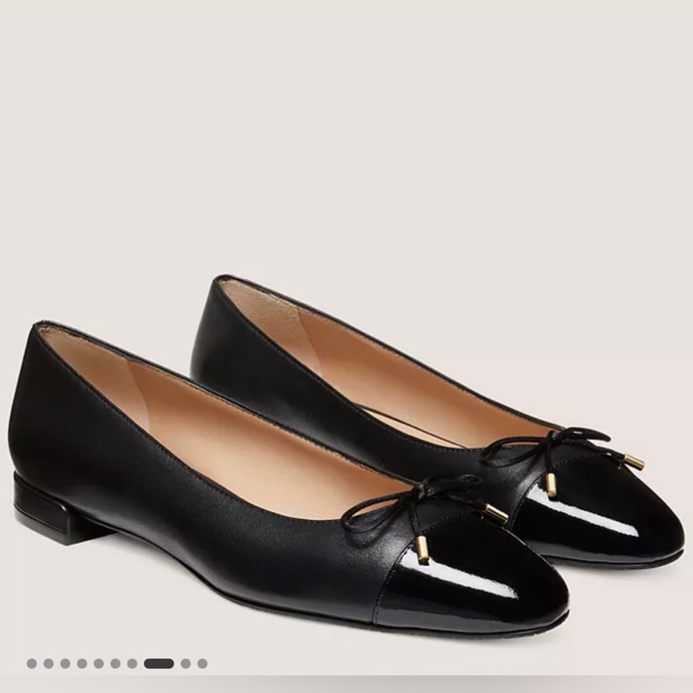 Stuart Weitzman - NEW Sleek Bow Flat 8.5 purchased new but never wore them.